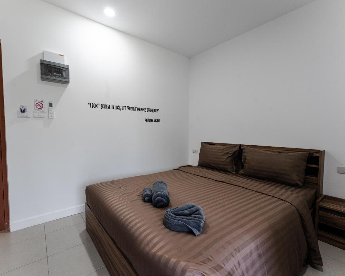 Apollo Hotel Chalong Ban Suan  Exterior photo