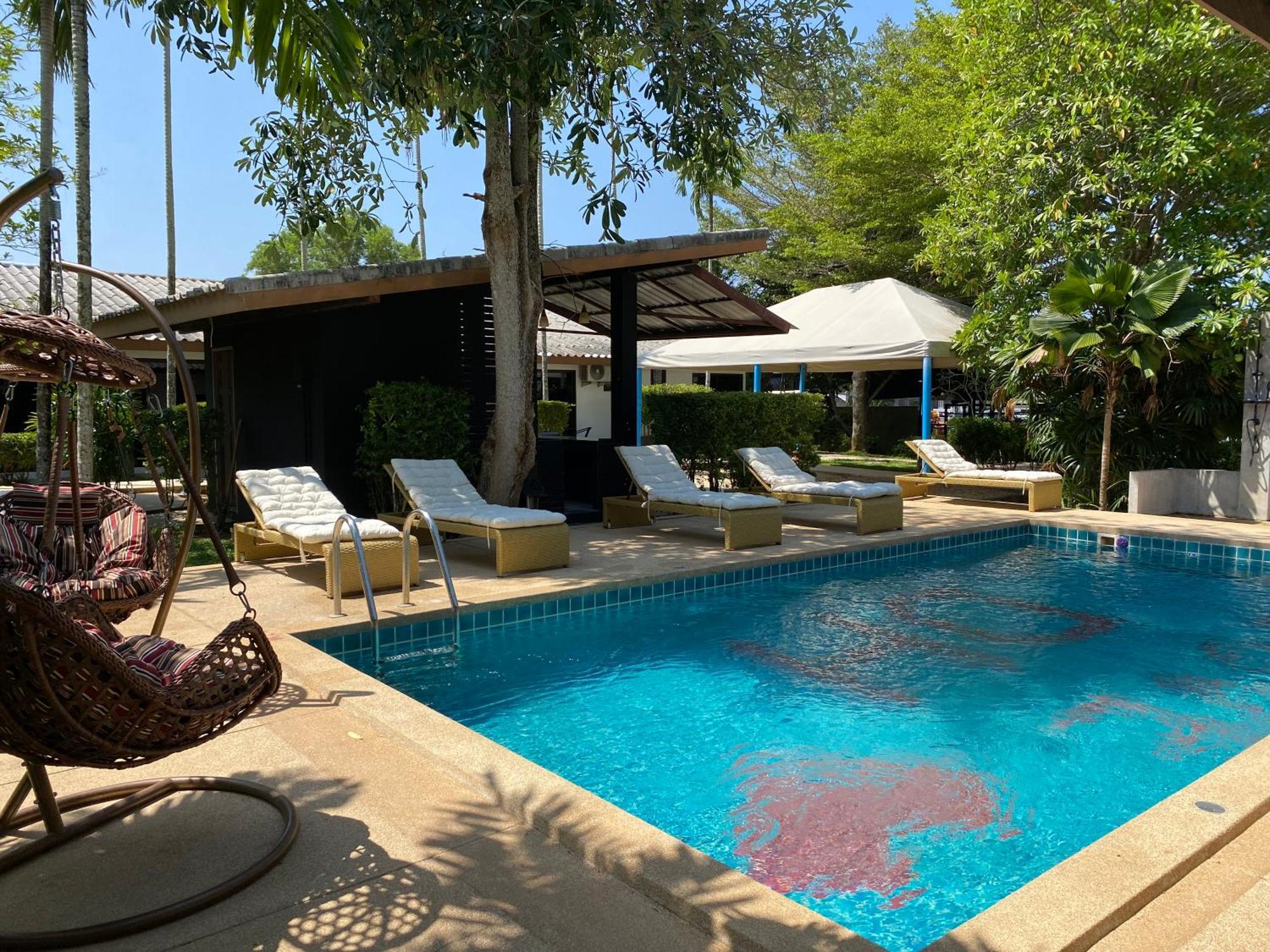 Apollo Hotel Chalong Ban Suan  Exterior photo