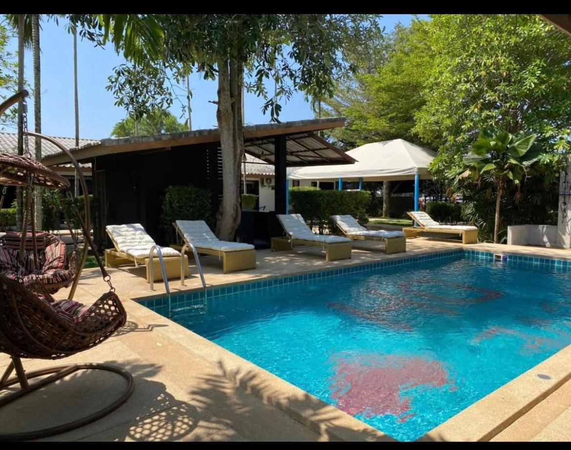 Apollo Hotel Chalong Ban Suan  Exterior photo